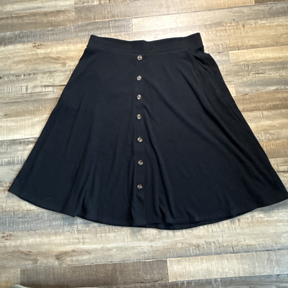Torrid A-Line Skater Skirt With Buttons Ribbed Sz 1 Hipster